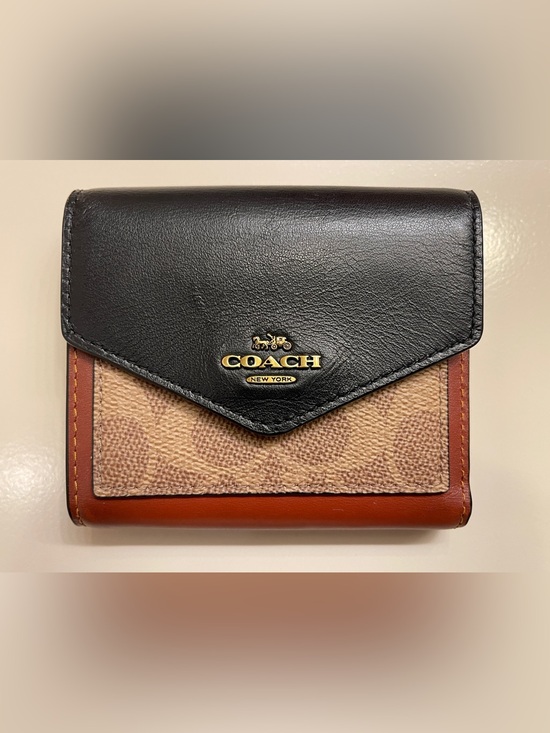 Coach Handbags - Coach Small Trifold Wallet in Black, Tan and Brown